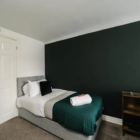 Boutique 5-Bed 5-Ensuite Stunning Solihull Gem, Near Jlr, Airport, Resorts World,Nec Exterior photo