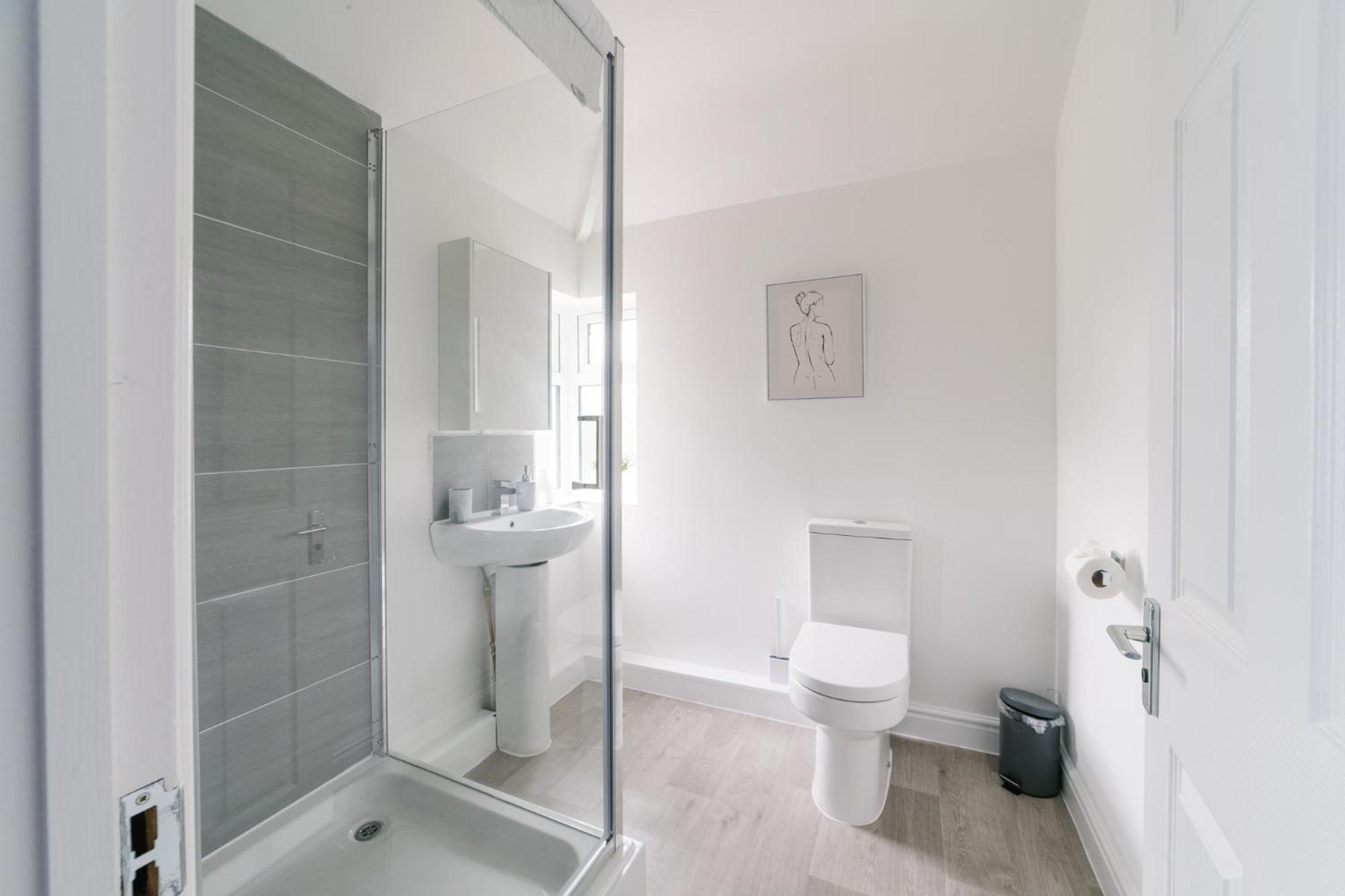 Boutique 5-bed 5-ensuite Stunning Gem, Near Jlr, Airport, World,nec * Solihull